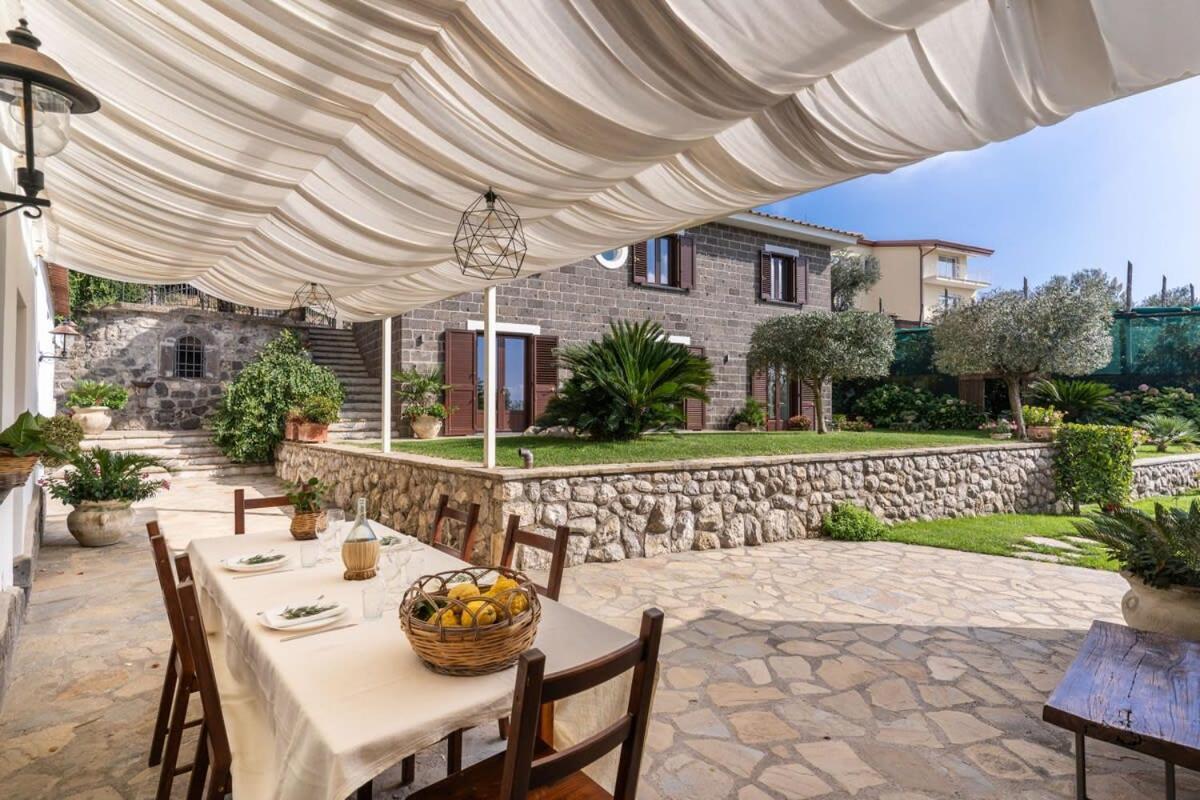 Villa Mimosa Rustic Elegance Views & Pool Massa Lubrense Dış mekan fotoğraf